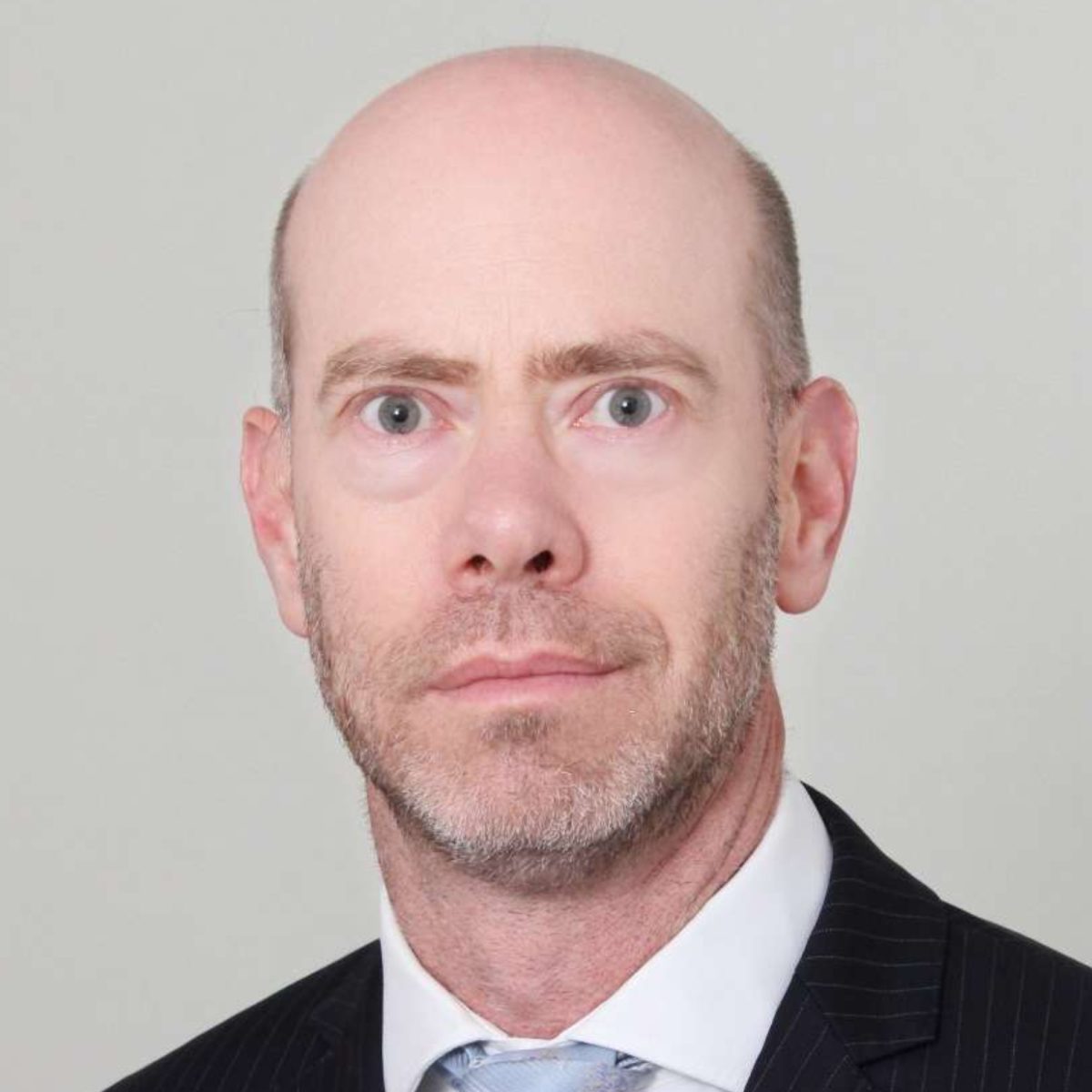 Headshot May24 original-fotor-2024051514144